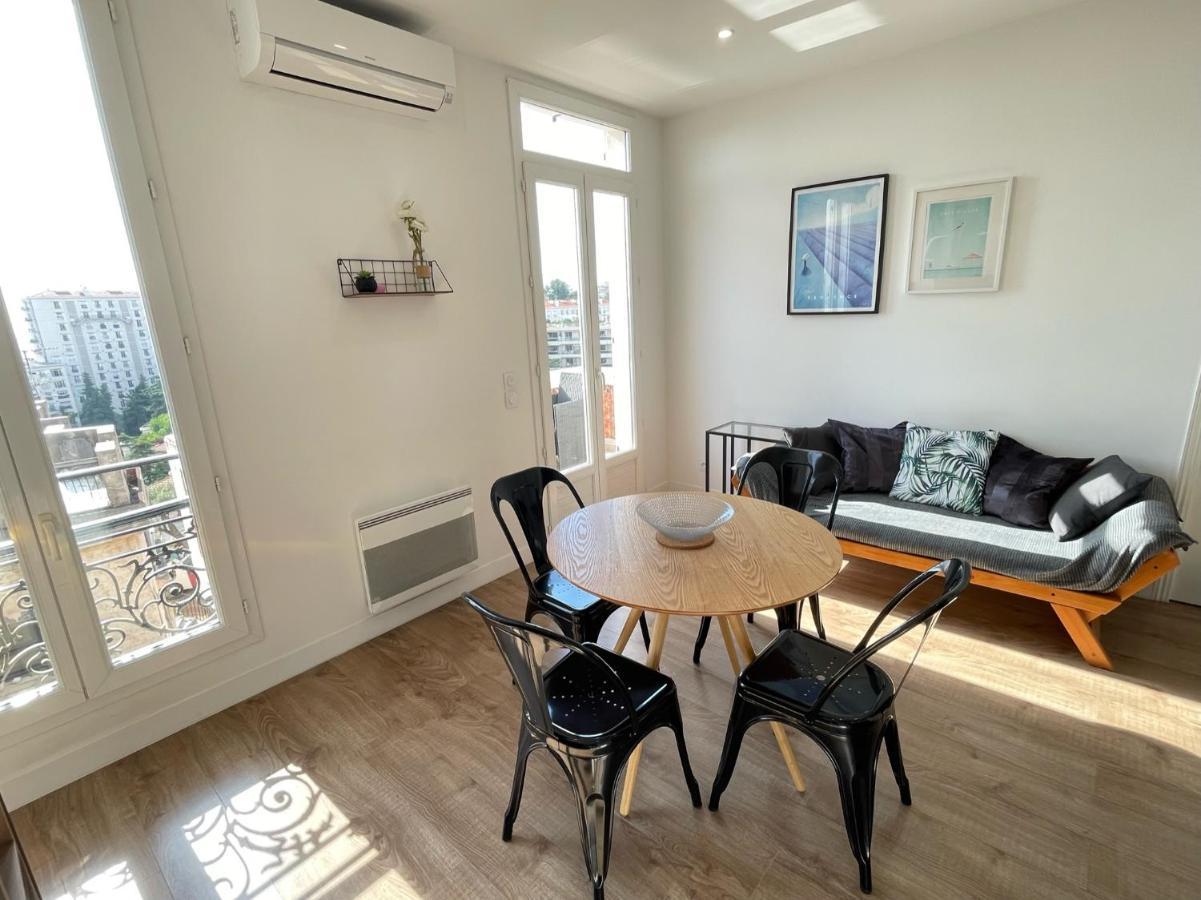 Renting - Cambrai - Luxurious Sea View Terrasse - King Bed - Parking - Ac - Fully Equipped * Nizza